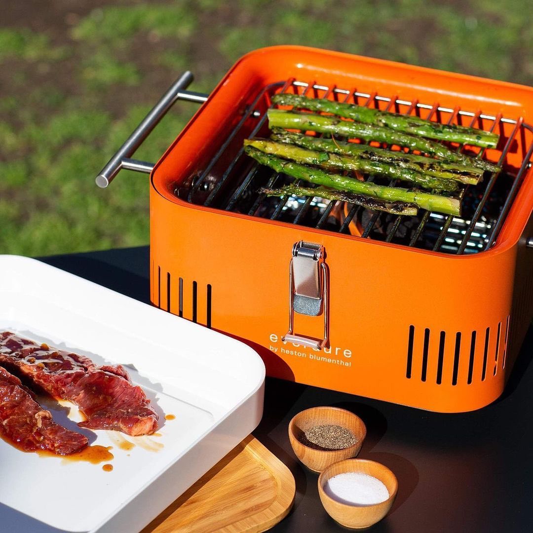 Everdure Cube - Portable Charcoal Braai – EI Online Store